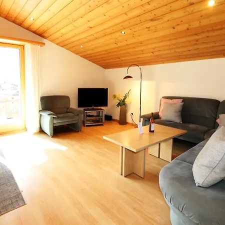 Adora Apartment *