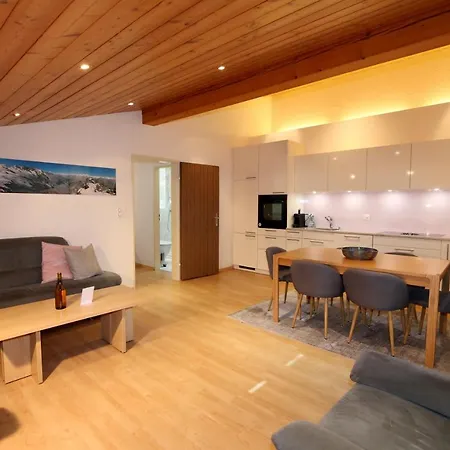 Adora Saas Fee